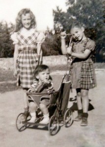 Tish and Bec with Sheila Talmadge at Mt Top, Texas