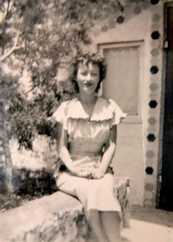 Hazel Benskin Bagley 1953, Mountain Top (outside San Antonio)